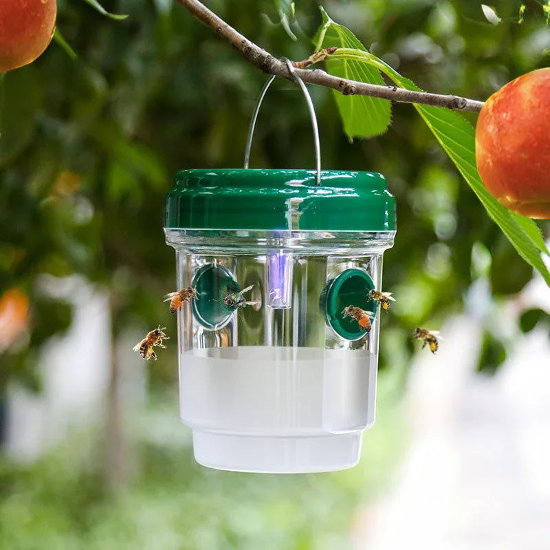 Solarbetriebene Wespenfalle mit LED-Anlockung | Karnz