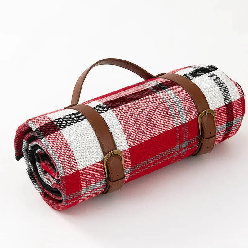 Picknickdecke wasserdicht mit Leder-Tragegurt | Karnz