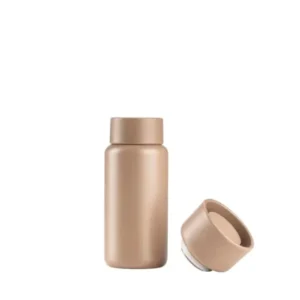 Zone Denmark Singles Thermobecher Camel 400 ml aus Edelstahl mit Klickdeckel und Schraubverschluss, isolierter Coffee to go Becher in Braun
